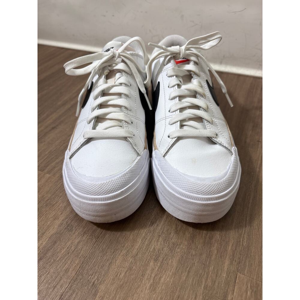 Nike White With Black Swoosh Platform Tennis Shoes Sz 8 - Picture 3 of 7